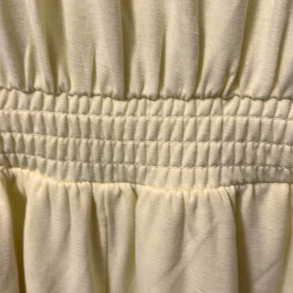 Express romper butter yellow elastic waist V-neck keyhole button neck size Med. - Picture 7 of 8